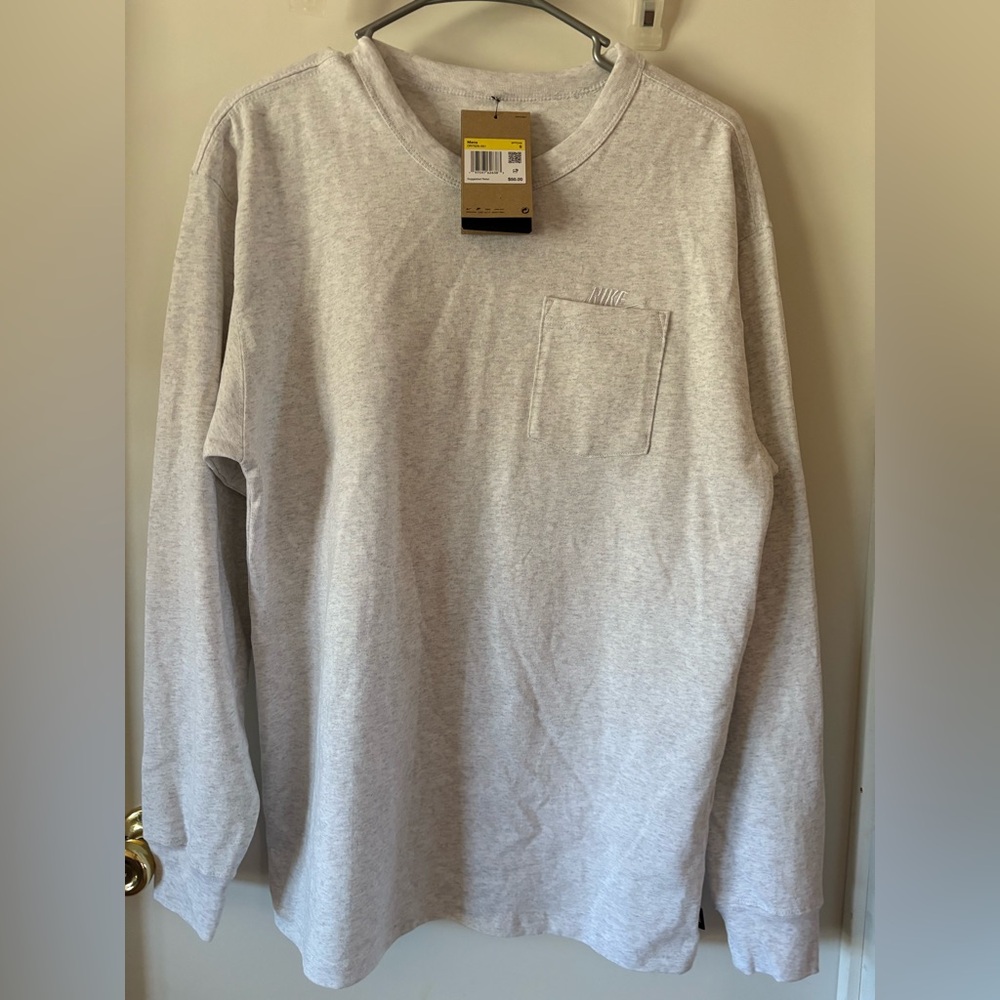 Men's Nike Gray Long Sleeve Shirt